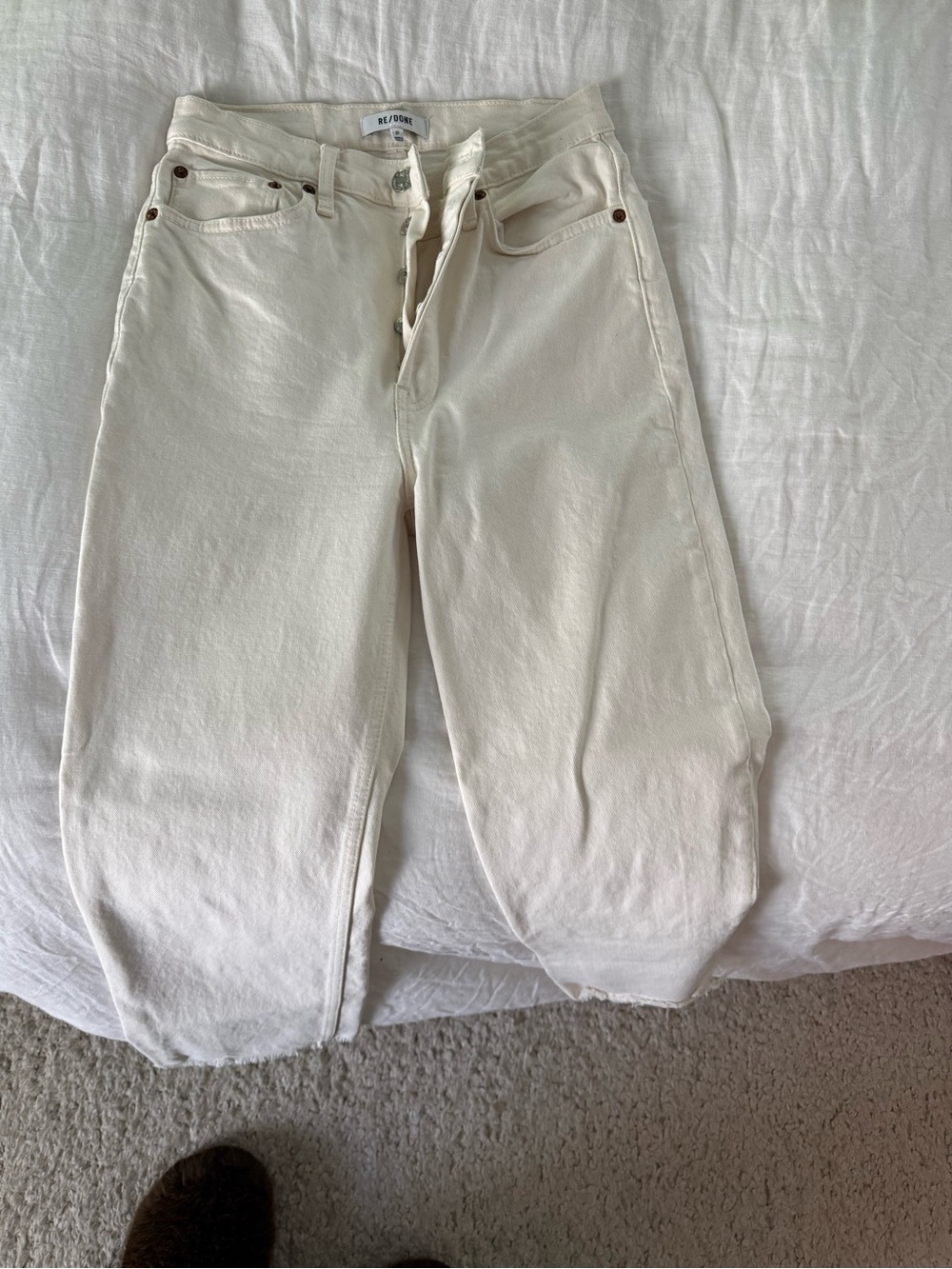 Re/Done Cream High-Rise Cropped Jeans